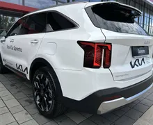 Notranja slika - KIA Sorento - 2.2 CRDi EX Limited Panor. 8DCT AWD 2025 facelift - 7 - Predogledna slika