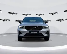 Zunanja slika - Volvo XC40 - B3 P Plus Dark Avt. - 2 - Predogledna slika