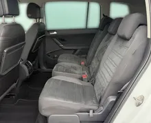 Notranja slika - Volkswagen Touran - 2.0 TDI BMT Family DSG Kamera - Virtual... - 11 - Predogledna slika