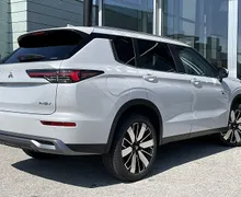 Zunanja slika - Mitsubishi Outlander - 2.4 PHEV Intense Auto - 5 - Predogledna slika