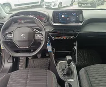 Zunanja slika - Peugeot 2008 - 1.2 PURETECH 100 ACTIVE PACK-1.LASTNIK - 8 - Predogledna slika