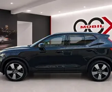 Notranja slika - Volvo XC40 - D3 Momentum Pro Avt. - LED.kamera.asistence.navi - 8 - Predogledna slika
