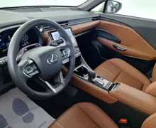 Zunanja slika - Lexus LBX - AWD 1.5 HEV Elegant Tech Aut•MEMORY•ACC•GRET.VOLAN - 11 - Predogledna slika
