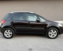 Zunanja slika - Suzuki SX4 - 4x4 2.0 DELUXE 1.LASTNIK MULTIMED. GRETJE SED ACC. - 20 - Predogledna slika
