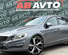 Zunanja slika - Volvo V60 - D3 Momentum Geartronic+110KW+BIXENON+NAVI+UGODNO - 3 - Predogledna slika