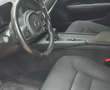Notranja slika - Volvo V90 - D3 Momentum Avt. - 5 - Predogledna slika
