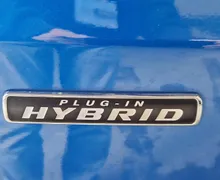 Zunanja slika - Ford Kuga - 2.5 HYBRID PHEV ST-Line CVT-SLO-LED-RADAR-NAVI-360 - 9 - Predogledna slika