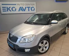 Zunanja slika - Škoda Fabia - Combi 1.6 Scout KREDIT BREZ POLOGA-KOT NOVA - 1 - Predogledna slika