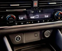 Zunanja slika - Nissan Qashqai - 1.3 DIG-T MHEV Tekna+ X-Tronic •Slovensko vozilo• - 17 - Predogledna slika