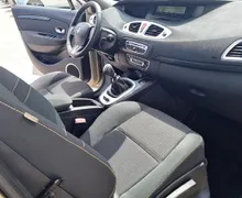 Zunanja slika - Renault Scénic - Scenic 1.6 16V Dynamique AVT. DELJ. KLIMA - 8 - Predogledna slika
