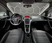 Notranja slika - Opel Astra - 1.6 CDTI 100KW - 1. LASTNIK - SLO. POREKLO - 15 - Predogledna slika