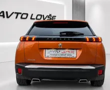 Notranja slika - Peugeot 2008 - 1.2 PURETECH 130 ALLURE-1 LASTNICA-ALU-NAVI-KAM... - 7 - Predogledna slika