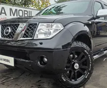 Zunanja slika - Nissan Pathfinder - 2.5 dCi 7 SEDEŽEV-ALU-KLIMA-4X4-SLOVENSKI - 1 - Predogledna slika