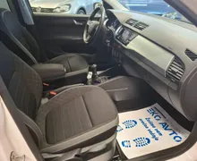 Notranja slika - Škoda Fabia - Combi 1.0 TSI 70kW FUL LED-PDC-SLO-1LASTNIK-... - 11 - Predogledna slika