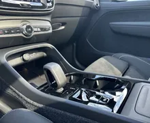 Notranja slika - Volvo XC40 - B4P Ultra Black Edition Avt. - 20 - Predogledna slika
