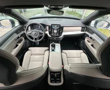 Notranja slika - Volvo XC90 - B5 P Core Bright 7s AT AWD 3 leta gar. + 3 serv - 20 - Predogledna slika