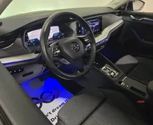 Notranja slika - Škoda Octavia - Combi 2.0 TDI Style DSG - Matrix.HUD.Webasto.asist - 9 - Predogledna slika