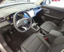 Zunanja slika - MG MG ZS - 1.5L Comfort + ZIMSKE PNEVMATIKE - 8 - Predogledna slika