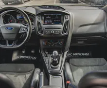 Zunanja slika - Ford Focus - 2.3 EcoBoost RS 4x4-RECARO-BREMBO-NAVI-SYNC-DAB-19 - 8 - Predogledna slika