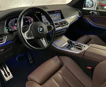Notranja slika - BMW serija X5: - xD30d|M|Laser|Pano|R22|Zračno|7Sedežev|ACC|Memory| - 9 - Predogledna slika