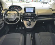 Zunanja slika - Peugeot Rifter - 1.5 BlueHDI 131KM NAVI-PDC-APP CONNECT-VELIKI SERV - 9 - Predogledna slika