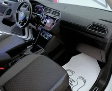 Notranja slika - Volkswagen Tiguan - 1.4 TSI-125KS FULL LED VIRTUAL NAVI ALU PDC 2019 - 7 - Predogledna slika