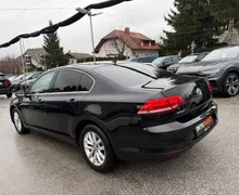 Zunanja slika - Volkswagen Passat - 1.6 TDI AUT. Comfortline ACC NAVI KAMERA ALU 16 - 1 - Predogledna slika