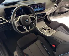 Notranja slika - BMW serija 3: - 320d xD M PRO PAKET-HEAD UP-KAMERA360-NAVI-ACC- - 11 - Predogledna slika