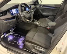 Notranja slika - Škoda Octavia - 2.0 TDI-SPORTLINE-VIRTUAL-PANO-MATRIX-KAMERA-DSG - 9 - Predogledna slika