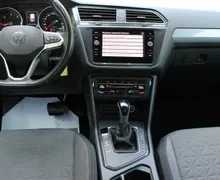Zunanja slika - VW Tiguan - 2.0 TDI BMT Life DSG ALU LED PDC NOVI MODEL - 10 - Predogledna slika