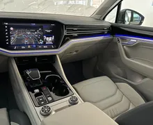Notranja slika - Volkswagen Touareg - V6 TDI Elegance|4Motion|Zračno|ACC|Kamera|Memory| - 12 - Predogledna slika