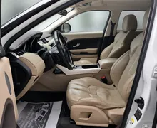 Notranja slika - Land Rover Range Rover Evoque - 2.2 TD4  Avt.4X4-SLOV.POREKLO-GARANCIJA-KOT NOV - 9 - Predogledna slika