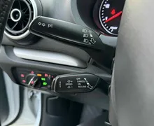 Notranja slika - Audi A3 - 1.6 TDI-LIMO-NAVI-LIZING ZA TUJCE-PDC-TEMPOMAT- - 11 - Predogledna slika