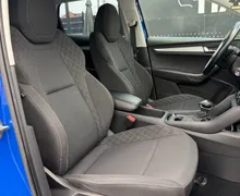 Zunanja slika - Škoda Karoq - 4x4 2.0 TDI DSG VELIK SERVIS-17COL-TEMP.-SLO - 12 - Predogledna slika