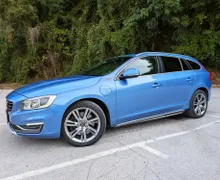 Zunanja slika - Volvo V60 - 2.4 Diesel D6 5-valjev AWD Priključni HIBRID Summum+Polestar doda - 3 - Predogledna slika