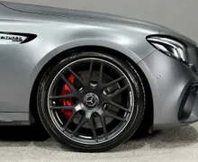 Zunanja slika - Mercedes-Benz E-Razred - E 63 S AMG 4MATIC+ - ZRAČNO - PANO - HLAJ. SED. - 4 - Predogledna slika