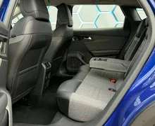 Notranja slika - Citroën C5 X - 1.2i•AUT•51.000KM•VIRTUAL•FUL LED•NAVIGACIJA•PDC•. - 10 - Predogledna slika