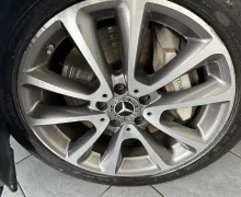 Zunanja slika - Mercedes-Benz E-Razred - E 400 d 4MATIC.KAMERA.USNJE.ACC.ZRAČ.VZMETENJE.LE - 4 - Predogledna slika
