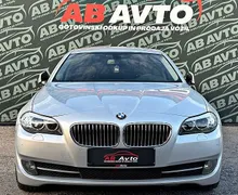 Zunanja slika - BMW Serija 5 - : 525d xDrive Avt+LIMO+4X4+SERVISNA+BIXENON+USNJE - 2 - Predogledna slika