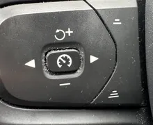 Zunanja slika - Volvo XC40 - D3 AWD Momentum Avt. KAMERA.NAVI.ALU.4X4.TOP - 12 - Predogledna slika
