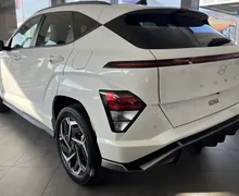 Zunanja slika - Hyundai Kona - 1.6 T-GDI 138 Premium DCT - 4 - Predogledna slika