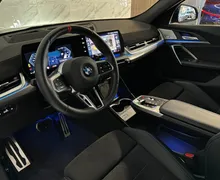 Notranja slika - BMW serija X2: - M35i xDrive |M-Pro|Pano|IconicG|R20|ACC|360K|HUD| - 8 - Predogledna slika