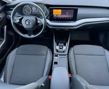 Notranja slika - Škoda Octavia - 2.0 TDI Ambition DSG-LED-PDC-Vzvr. kamera-AppConn. - 10 - Predogledna slika