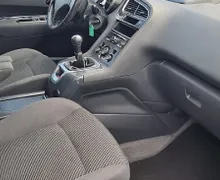 Zunanja slika - Peugeot 5008 - 1.6 VTi - 7 SEDEŽEV - HITRI KREDIT BREZ POLOGA - 8 - Predogledna slika