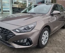 Zunanja slika - Hyundai i30 Wagon - 1.5 110 MPI TREND-slo-1last-ac-el.paket-servisna - 1 - Predogledna slika
