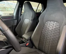 Zunanja slika - Volkswagen Golf - 4JOY 1.5 eTSI DSG-SLO-1.lastnik-MATRIX-KAMERA - 9 - Predogledna slika