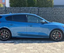 Zunanja slika - Ford Focus - 2.3 EcoBoost ST |RECARO|KAM|NAVI|GR. SED.| - 8 - Predogledna slika