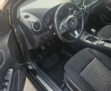 Zunanja slika - Mercedes-Benz B-Razred - 136ks °NAVIGACIJA° °TEMPOMAT° °PARK-SENZORJI° - 8 - Predogledna slika