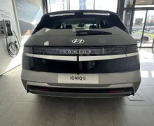 Zunanja slika - Hyundai Ioniq 5 - FL PREMIUM   84 kWh   topl.črpalka   El. kljuke - 9 - Predogledna slika