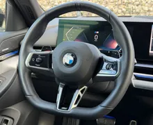 Zunanja slika - BMW Serija 5 - : 520d M-PAKET | ICONIC GLOW | HUD | 360° | KLJUKA | - 12 - Predogledna slika